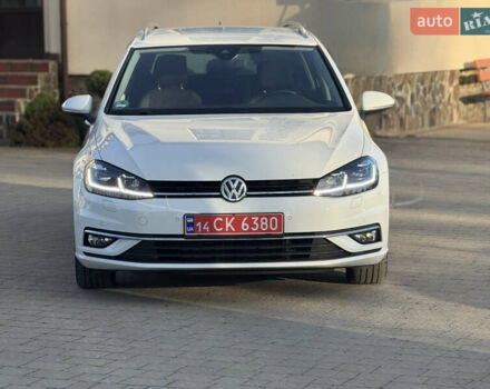 Белый Фольксваген Гольф, объемом двигателя 1.6 л и пробегом 166 тыс. км за 14250 $, фото 20 на Automoto.ua