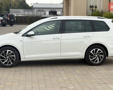 Белый Фольксваген Гольф, объемом двигателя 2 л и пробегом 184 тыс. км за 15250 $, фото 10 на Automoto.ua