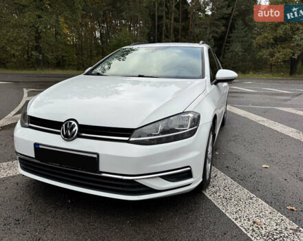 Белый Фольксваген Гольф, объемом двигателя 1.8 л и пробегом 191 тыс. км за 14200 $, фото 9 на Automoto.ua