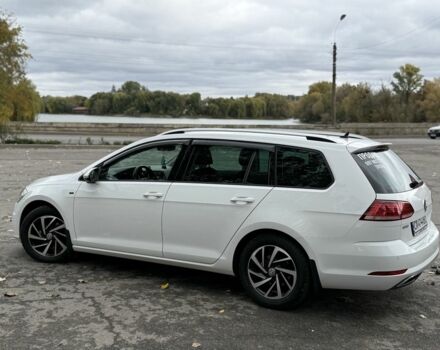 Белый Фольксваген Гольф, объемом двигателя 2 л и пробегом 252 тыс. км за 13800 $, фото 15 на Automoto.ua