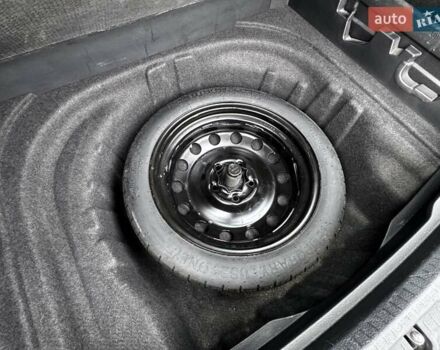 Білий Фольксваген Гольф, об'ємом двигуна 1.97 л та пробігом 219 тис. км за 16799 $, фото 77 на Automoto.ua