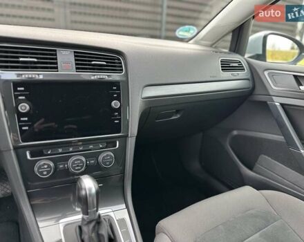 Білий Фольксваген Гольф, об'ємом двигуна 2 л та пробігом 214 тис. км за 15400 $, фото 22 на Automoto.ua