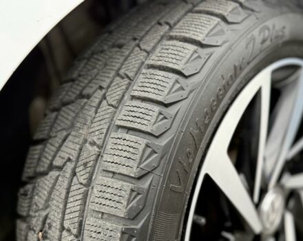 Белый Фольксваген Гольф, объемом двигателя 2 л и пробегом 252 тыс. км за 13800 $, фото 8 на Automoto.ua