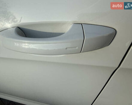 Белый Фольксваген Гольф, объемом двигателя 1.6 л и пробегом 166 тыс. км за 14250 $, фото 61 на Automoto.ua