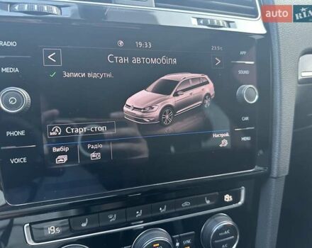 Белый Фольксваген Гольф, объемом двигателя 1.97 л и пробегом 233 тыс. км за 16750 $, фото 61 на Automoto.ua