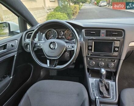 Белый Фольксваген Гольф, объемом двигателя 1.4 л и пробегом 232 тыс. км за 12900 $, фото 18 на Automoto.ua