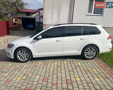 Белый Фольксваген Гольф, объемом двигателя 1.6 л и пробегом 183 тыс. км за 15500 $, фото 5 на Automoto.ua