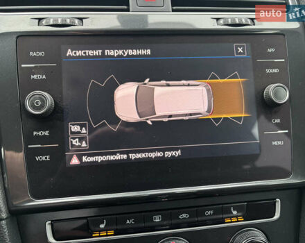 Білий Фольксваген Гольф, об'ємом двигуна 1.6 л та пробігом 267 тис. км за 13100 $, фото 29 на Automoto.ua