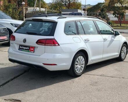 Білий Фольксваген Гольф, об'ємом двигуна 1.6 л та пробігом 235 тис. км за 13490 $, фото 6 на Automoto.ua