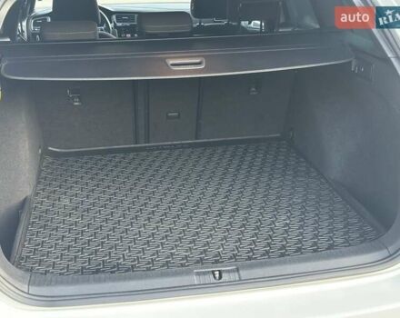 Белый Фольксваген Гольф, объемом двигателя 1.97 л и пробегом 233 тыс. км за 16750 $, фото 33 на Automoto.ua