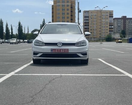 Белый Фольксваген Гольф, объемом двигателя 2 л и пробегом 225 тыс. км за 15899 $, фото 2 на Automoto.ua