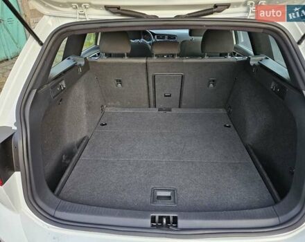 Белый Фольксваген Гольф, объемом двигателя 1.4 л и пробегом 232 тыс. км за 12900 $, фото 28 на Automoto.ua