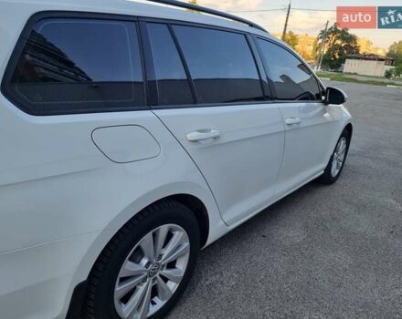 Белый Фольксваген Гольф, объемом двигателя 1.8 л и пробегом 53 тыс. км за 13500 $, фото 16 на Automoto.ua