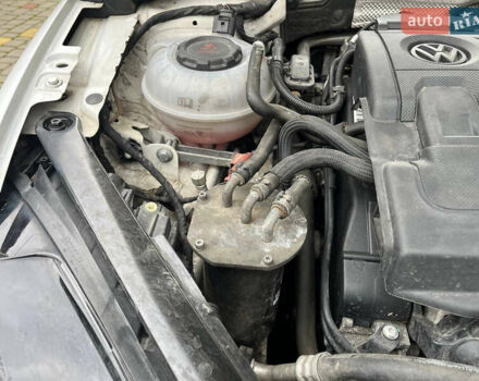 Белый Фольксваген Гольф, объемом двигателя 1.6 л и пробегом 183 тыс. км за 15500 $, фото 48 на Automoto.ua