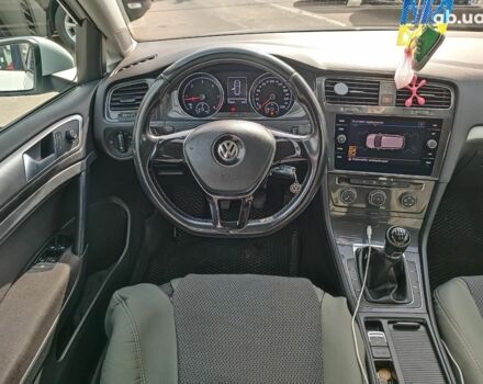 Білий Фольксваген Гольф, об'ємом двигуна 1.6 л та пробігом 235 тис. км за 13490 $, фото 25 на Automoto.ua