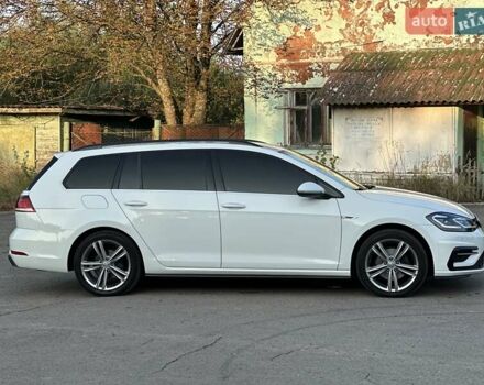 Белый Фольксваген Гольф, объемом двигателя 1.97 л и пробегом 233 тыс. км за 16750 $, фото 5 на Automoto.ua