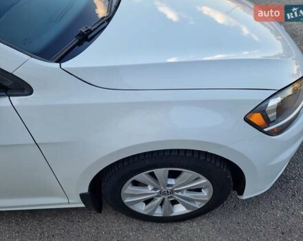 Белый Фольксваген Гольф, объемом двигателя 1.8 л и пробегом 53 тыс. км за 13500 $, фото 12 на Automoto.ua