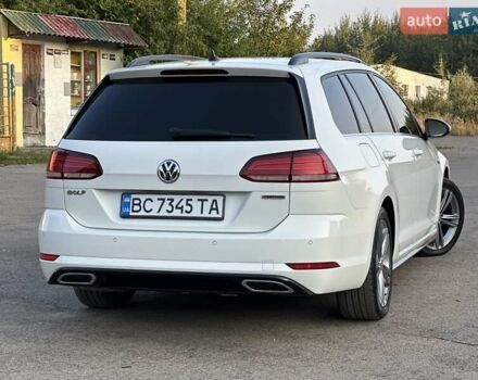 Белый Фольксваген Гольф, объемом двигателя 1.97 л и пробегом 233 тыс. км за 16750 $, фото 9 на Automoto.ua