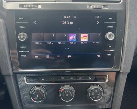 Білий Фольксваген Гольф, об'ємом двигуна 1.4 л та пробігом 175 тис. км за 13500 $, фото 2 на Automoto.ua