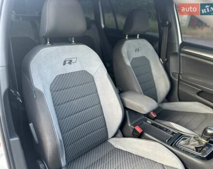 Белый Фольксваген Гольф, объемом двигателя 1.97 л и пробегом 233 тыс. км за 16750 $, фото 45 на Automoto.ua