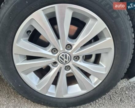 Белый Фольксваген Гольф, объемом двигателя 1.8 л и пробегом 53 тыс. км за 13500 $, фото 14 на Automoto.ua