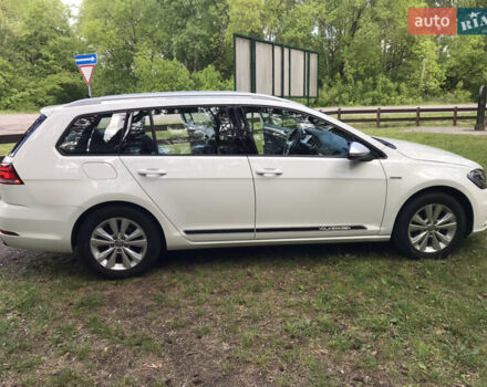 Білий Фольксваген Гольф, об'ємом двигуна 1.8 л та пробігом 136 тис. км за 15700 $, фото 12 на Automoto.ua