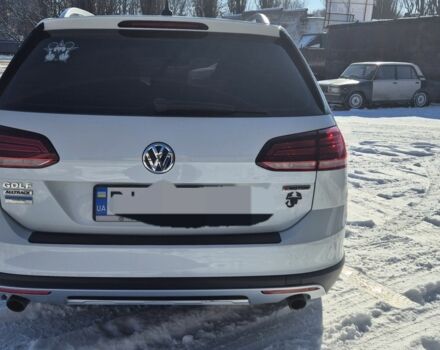 Белый Фольксваген Гольф, объемом двигателя 1.8 л и пробегом 23 тыс. км за 15100 $, фото 5 на Automoto.ua