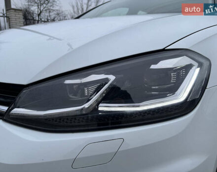 Білий Фольксваген Гольф, об'ємом двигуна 1.6 л та пробігом 267 тис. км за 13100 $, фото 8 на Automoto.ua