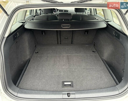 Білий Фольксваген Гольф, об'ємом двигуна 1.6 л та пробігом 267 тис. км за 13100 $, фото 34 на Automoto.ua