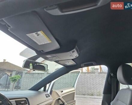 Белый Фольксваген Гольф, объемом двигателя 1.4 л и пробегом 232 тыс. км за 12900 $, фото 25 на Automoto.ua