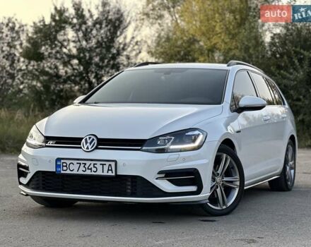 Белый Фольксваген Гольф, объемом двигателя 1.97 л и пробегом 233 тыс. км за 16750 $, фото 20 на Automoto.ua