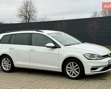 Білий Фольксваген Гольф, об'ємом двигуна 1.6 л та пробігом 159 тис. км за 13950 $, фото 5 на Automoto.ua