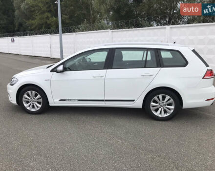 Білий Фольксваген Гольф, об'ємом двигуна 1.8 л та пробігом 136 тис. км за 15700 $, фото 4 на Automoto.ua