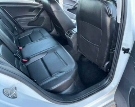 Белый Фольксваген Гольф, объемом двигателя 1.8 л и пробегом 49 тыс. км за 12000 $, фото 12 на Automoto.ua