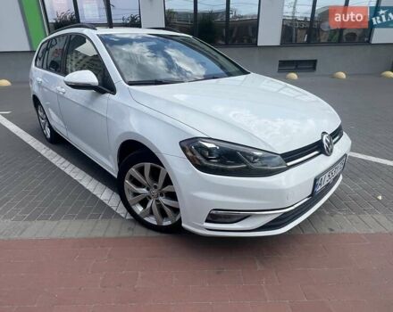 Білий Фольксваген Гольф, об'ємом двигуна 1.4 л та пробігом 175 тис. км за 13500 $, фото 9 на Automoto.ua