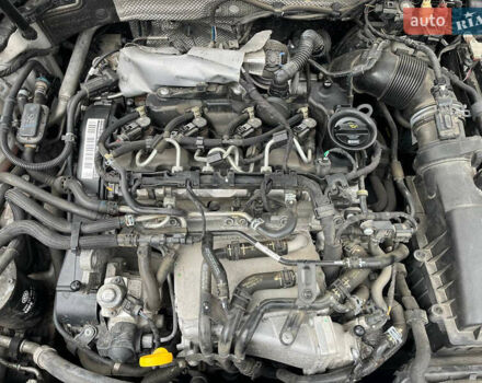 Белый Фольксваген Гольф, объемом двигателя 1.6 л и пробегом 183 тыс. км за 15500 $, фото 47 на Automoto.ua