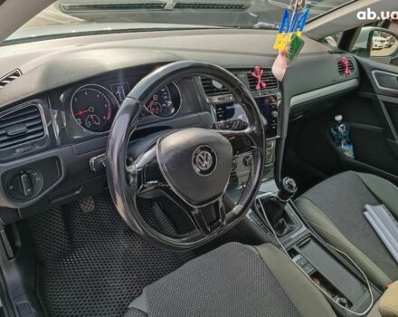 Білий Фольксваген Гольф, об'ємом двигуна 1.6 л та пробігом 235 тис. км за 13490 $, фото 15 на Automoto.ua