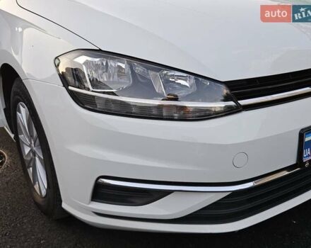 Белый Фольксваген Гольф, объемом двигателя 1.4 л и пробегом 232 тыс. км за 12900 $, фото 7 на Automoto.ua