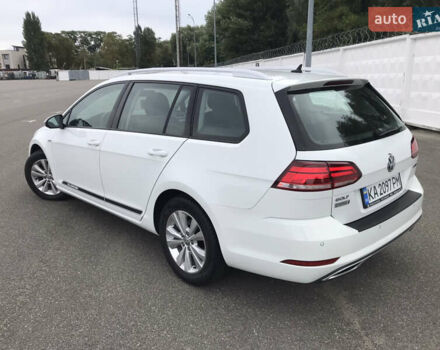 Білий Фольксваген Гольф, об'ємом двигуна 1.8 л та пробігом 136 тис. км за 15700 $, фото 3 на Automoto.ua