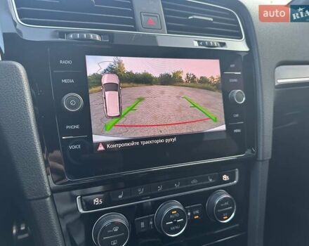 Белый Фольксваген Гольф, объемом двигателя 1.97 л и пробегом 233 тыс. км за 16750 $, фото 62 на Automoto.ua