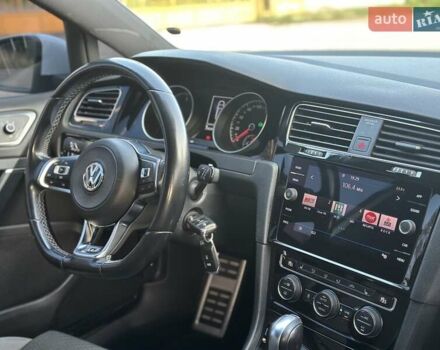 Белый Фольксваген Гольф, объемом двигателя 1.97 л и пробегом 233 тыс. км за 16750 $, фото 43 на Automoto.ua