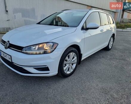 Белый Фольксваген Гольф, объемом двигателя 1.8 л и пробегом 53 тыс. км за 13500 $, фото 7 на Automoto.ua