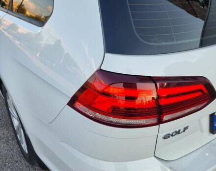 Белый Фольксваген Гольф, объемом двигателя 1.8 л и пробегом 53 тыс. км за 13500 $, фото 6 на Automoto.ua