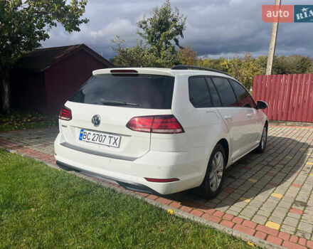 Белый Фольксваген Гольф, объемом двигателя 1.6 л и пробегом 183 тыс. км за 15500 $, фото 29 на Automoto.ua