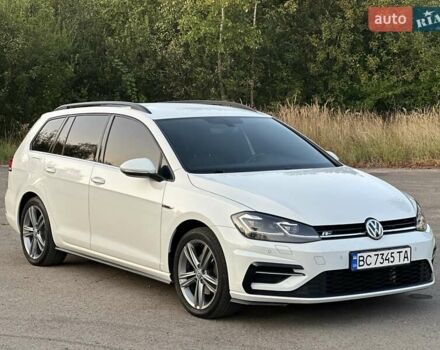 Белый Фольксваген Гольф, объемом двигателя 1.97 л и пробегом 233 тыс. км за 16750 $, фото 64 на Automoto.ua