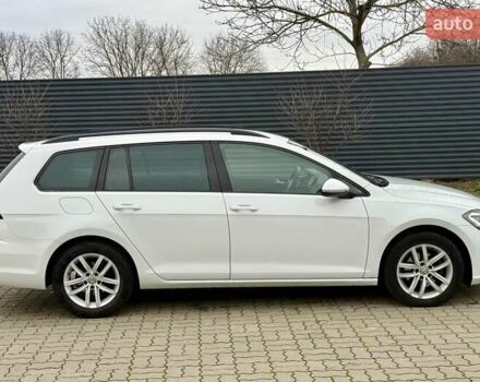 Білий Фольксваген Гольф, об'ємом двигуна 1.6 л та пробігом 159 тис. км за 13950 $, фото 9 на Automoto.ua
