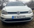 Белый Фольксваген Гольф, объемом двигателя 1.8 л и пробегом 176 тыс. км за 12500 $, фото 1 на Automoto.ua