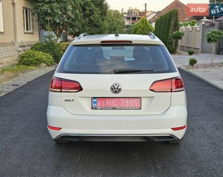Белый Фольксваген Гольф, объемом двигателя 1.4 л и пробегом 232 тыс. км за 12900 $, фото 4 на Automoto.ua