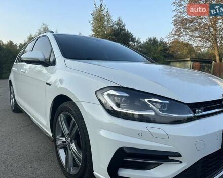 Белый Фольксваген Гольф, объемом двигателя 1.97 л и пробегом 233 тыс. км за 16750 $, фото 26 на Automoto.ua