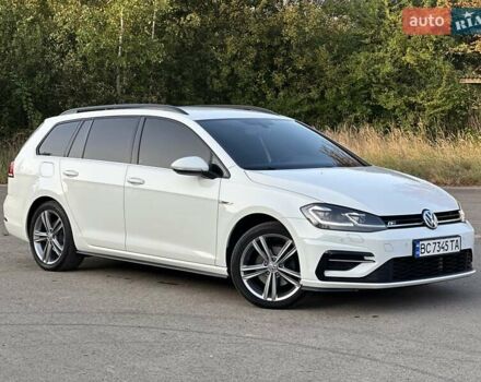 Белый Фольксваген Гольф, объемом двигателя 1.97 л и пробегом 233 тыс. км за 16750 $, фото 3 на Automoto.ua